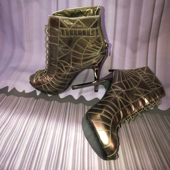 Sam Edelman - Picture 4 of 8